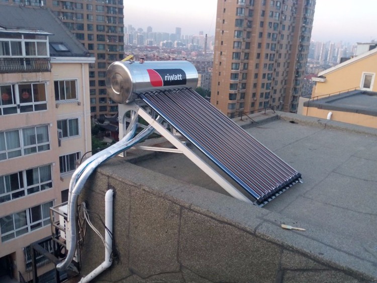 aquecedor solar de água banho
