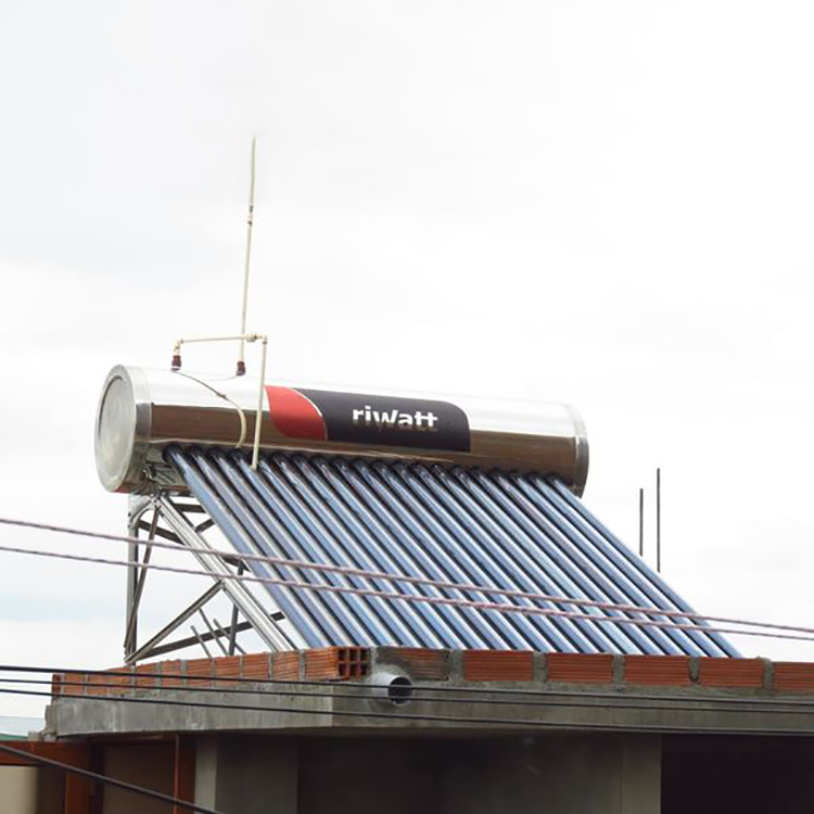 solar hot water installed in Peru