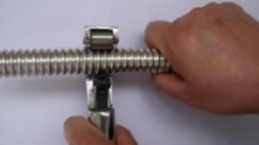 cut the corrugate pipe by cutter