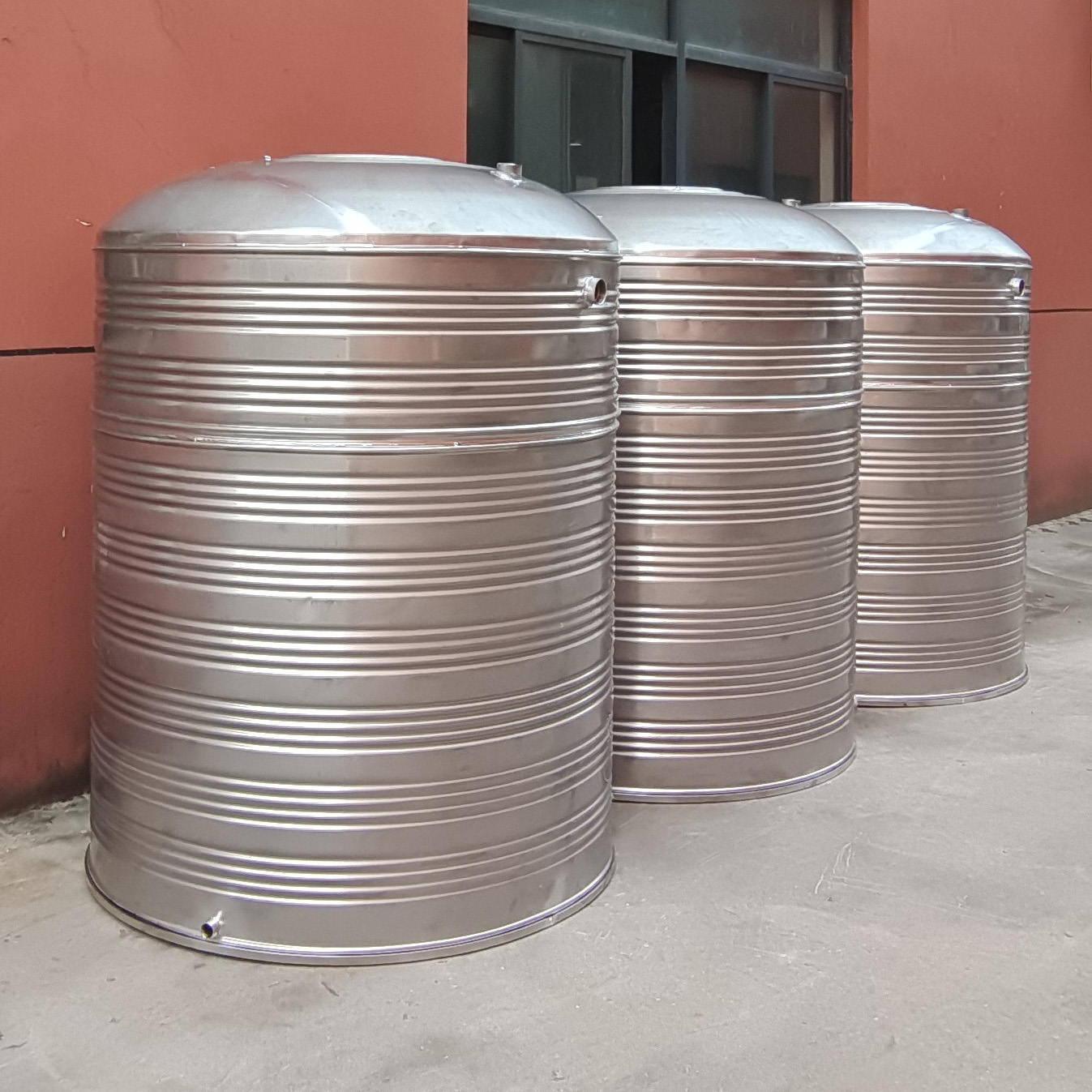 full stainless steel sus 304 hot pre insulated hot water storage tanks