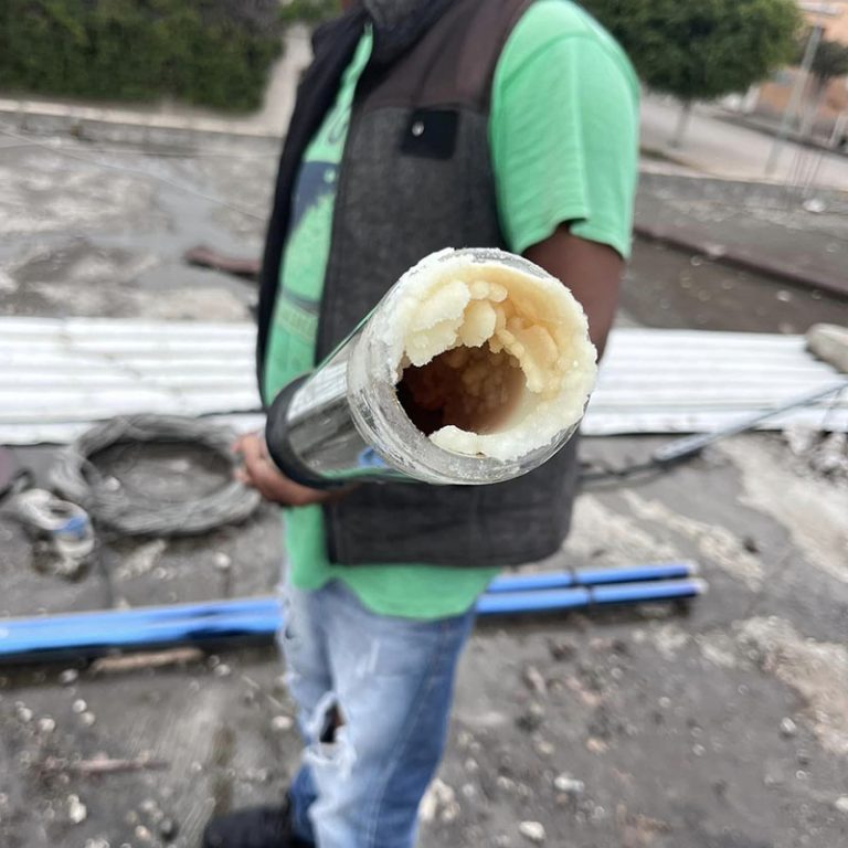 How to remove limescale from vacuum tube solar water heater? Solar